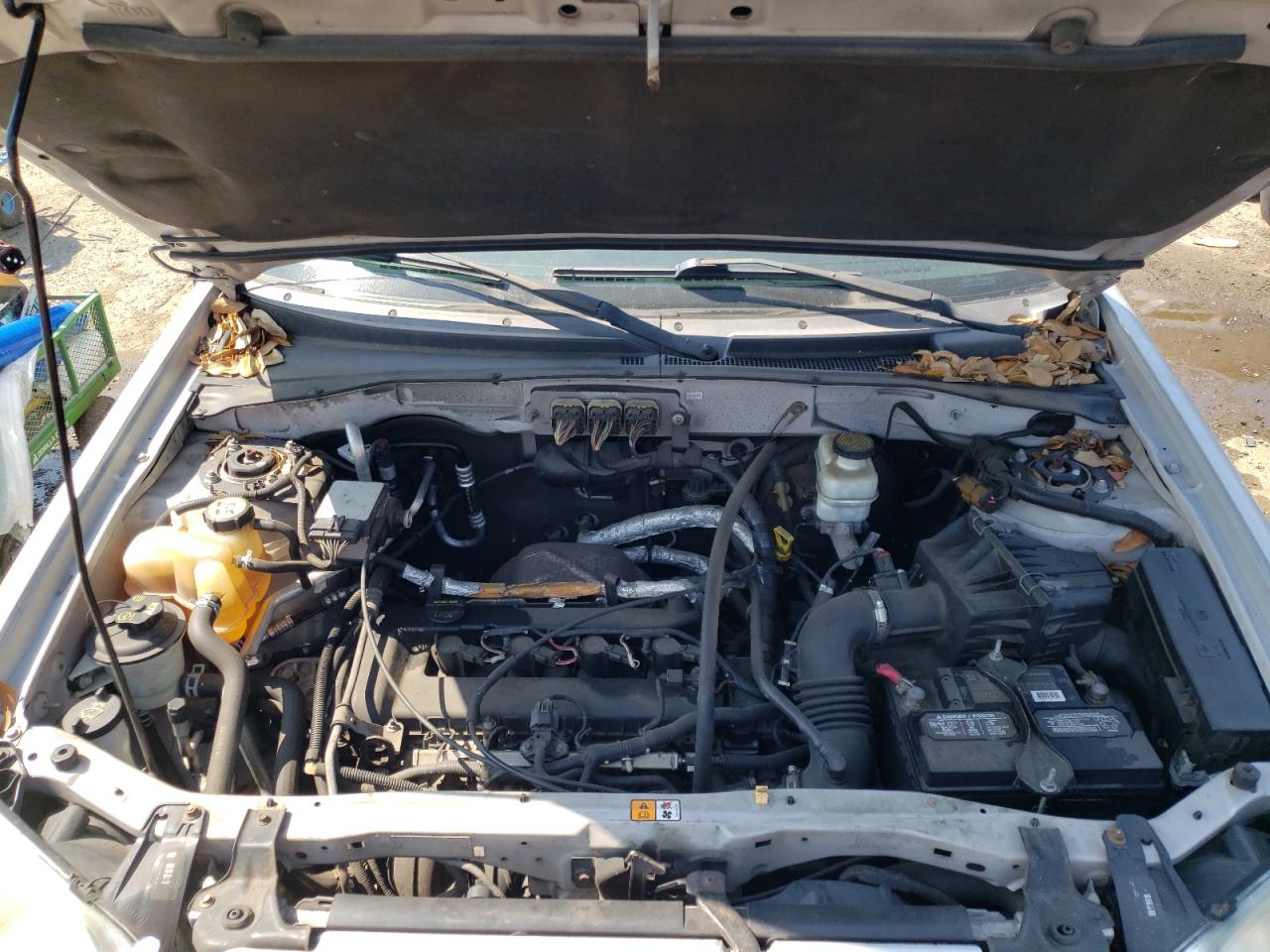 Photo 7 from auction – 2006 MAZDA TRIBUTE I with VIN 4F2YZ02Z06KM34548