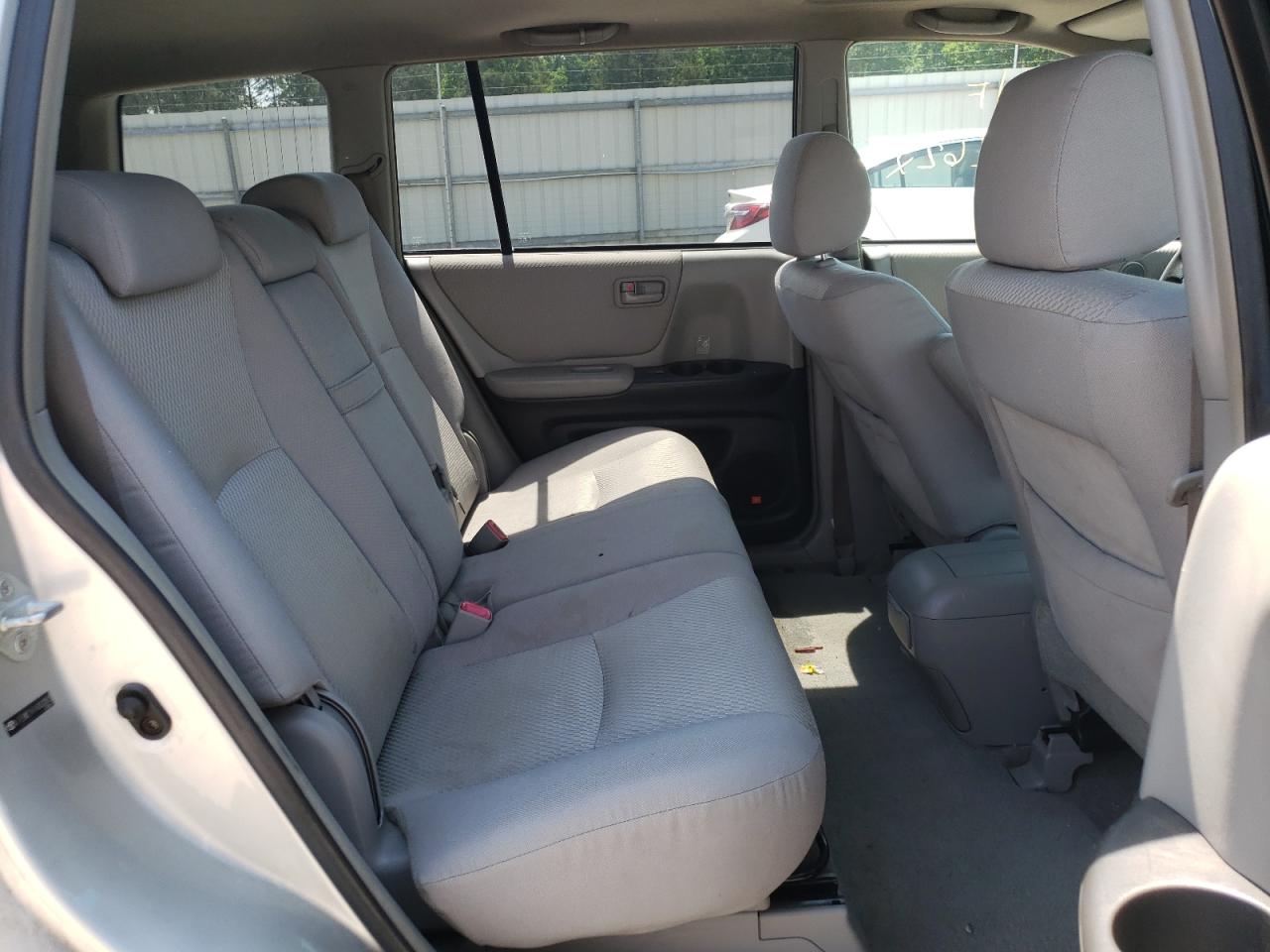 Photo 6 from auction – 2006 TOYOTA HIGHLANDER with VIN JTEEW21A760022833