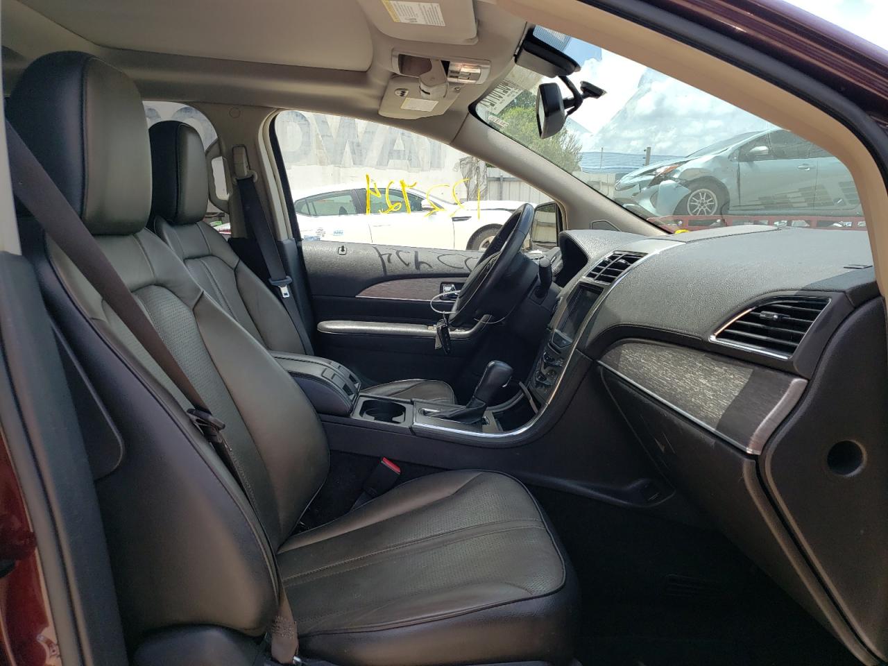 Photo 5 from auction – 2011 LINCOLN MKX with VIN 2LMDJ6JK1BBJ05441