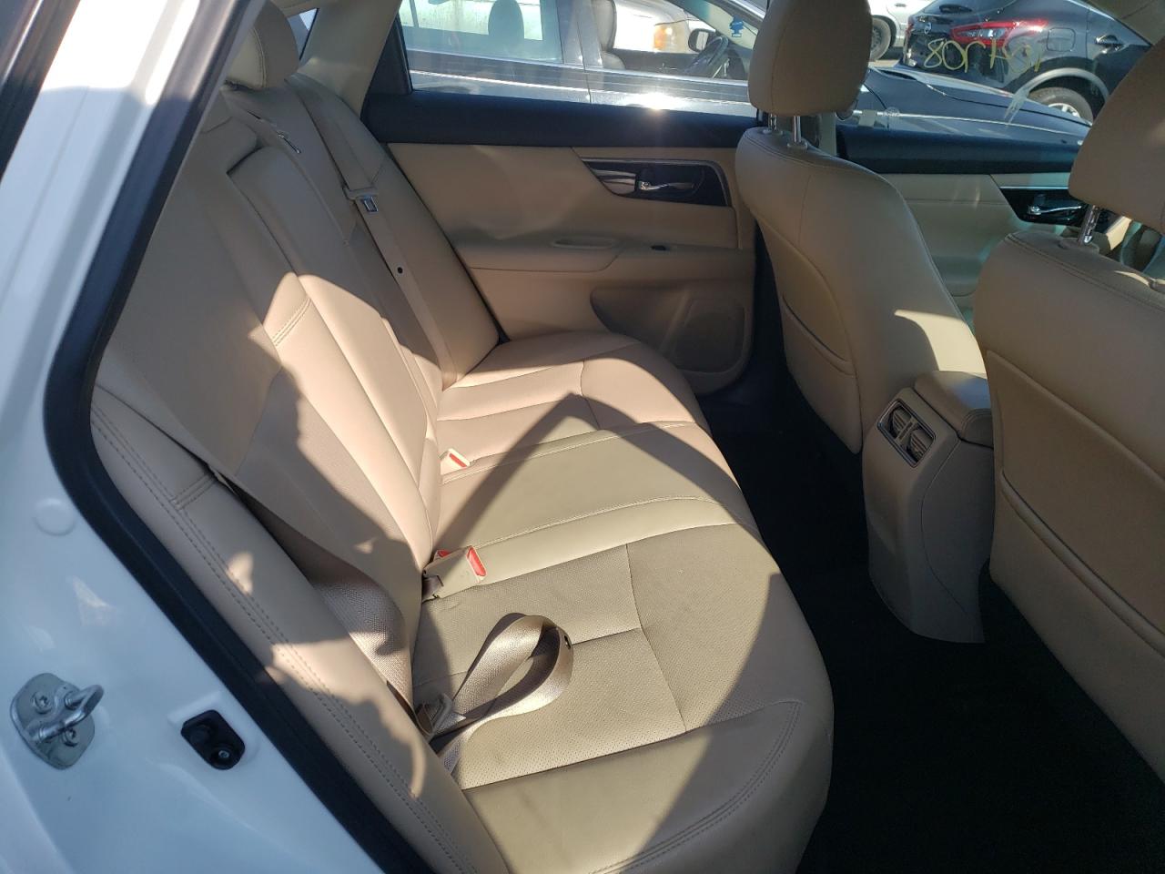 Photo 6 from auction – 2015 NISSAN ALTIMA 2.5 with VIN 1N4AL3AP3FC595013