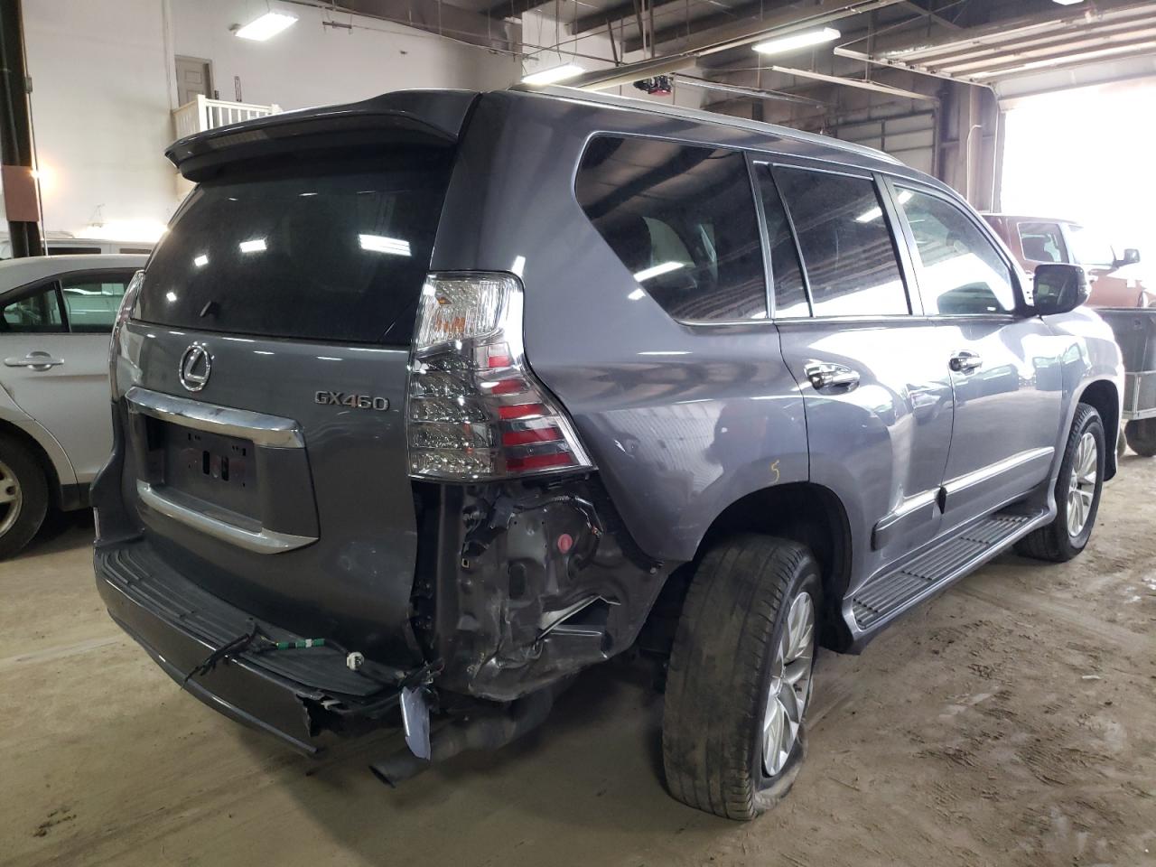 Photo 4 from auction – 2019 LEXUS GX 460 with VIN JTJBM7FX2K5235173