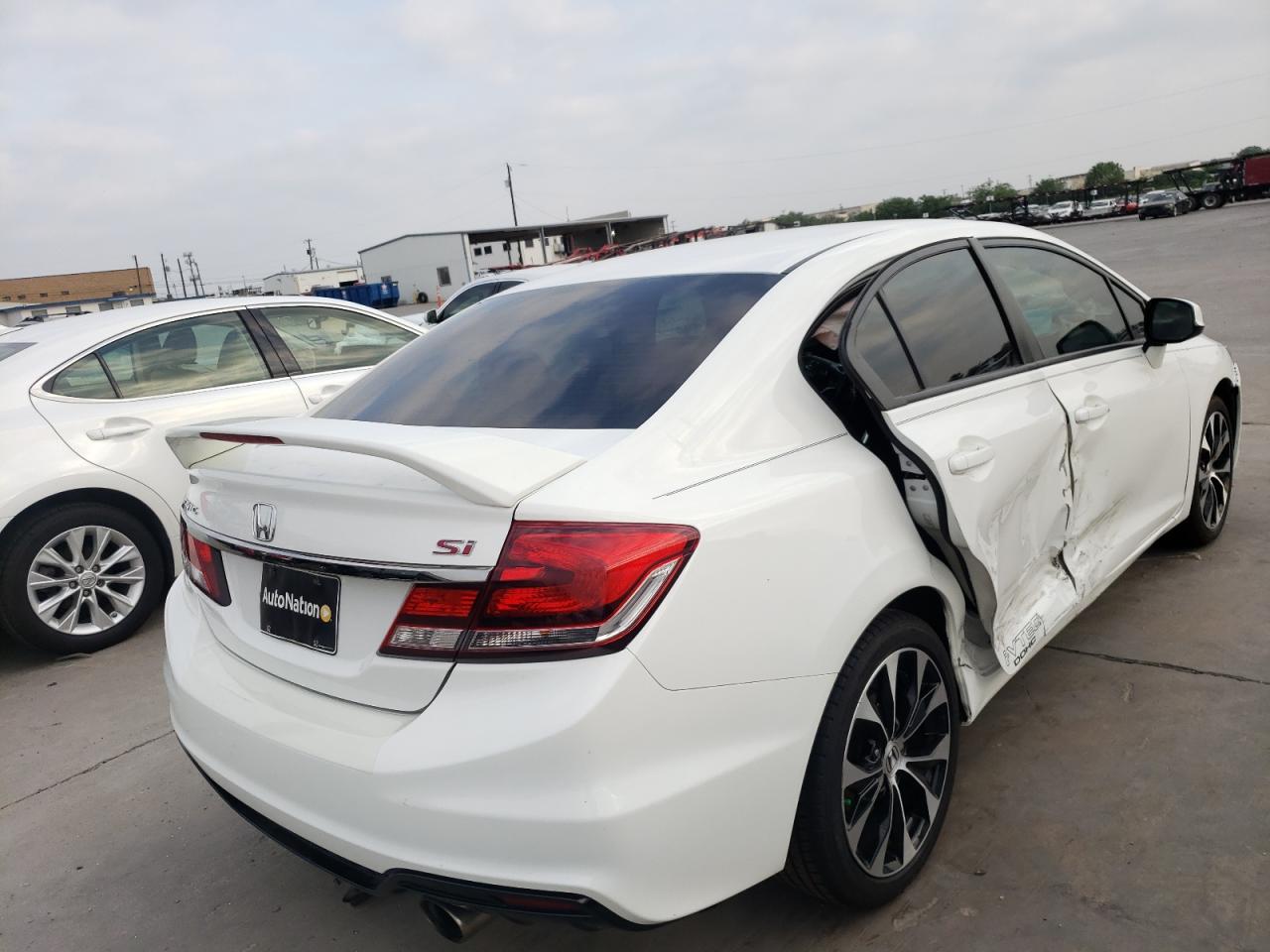 Photo 4 from auction – 2013 HONDA CIVIC SI with VIN 2HGFB6E59DH703367