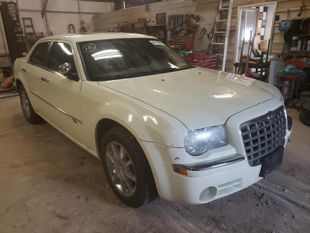 CHRYSLER 300C 2009 with VIN 2C3KK63T49H505421 - Photo from auction