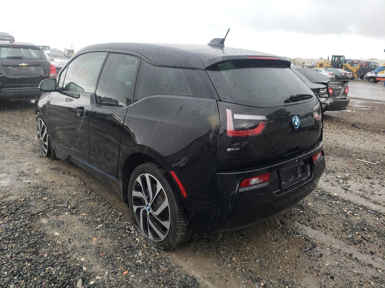 Photo 3 from auction – 2017 BMW I3 REX with VIN WBY1Z8C36HV893450
