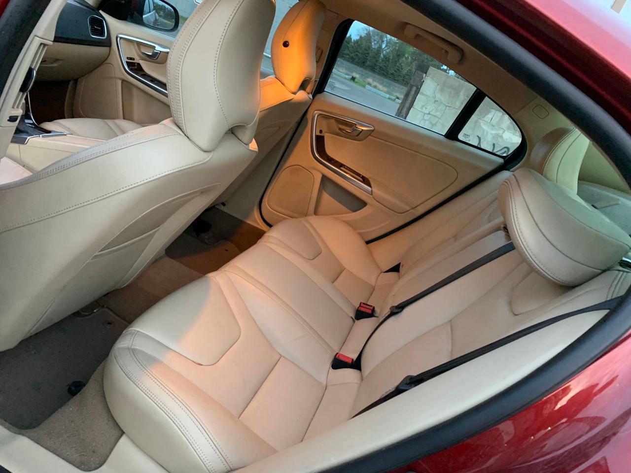 Photo 6 from auction – 2013 VOLVO S60 T5 with VIN YV1612FS2D2194322