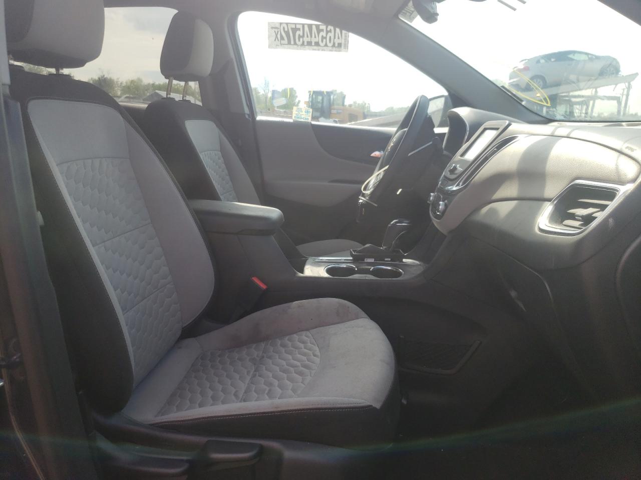 Photo 18 from auction – 2018 CHEVROLET EQUINOX LT with VIN 3GNAXJEV4JS540348