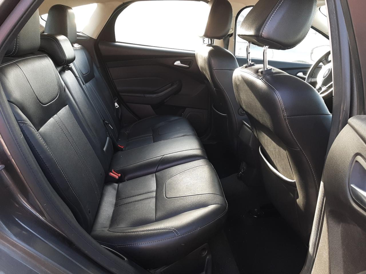Photo 6 from auction – 2014 FORD FOCUS SE with VIN 1FADP3K21EL248461