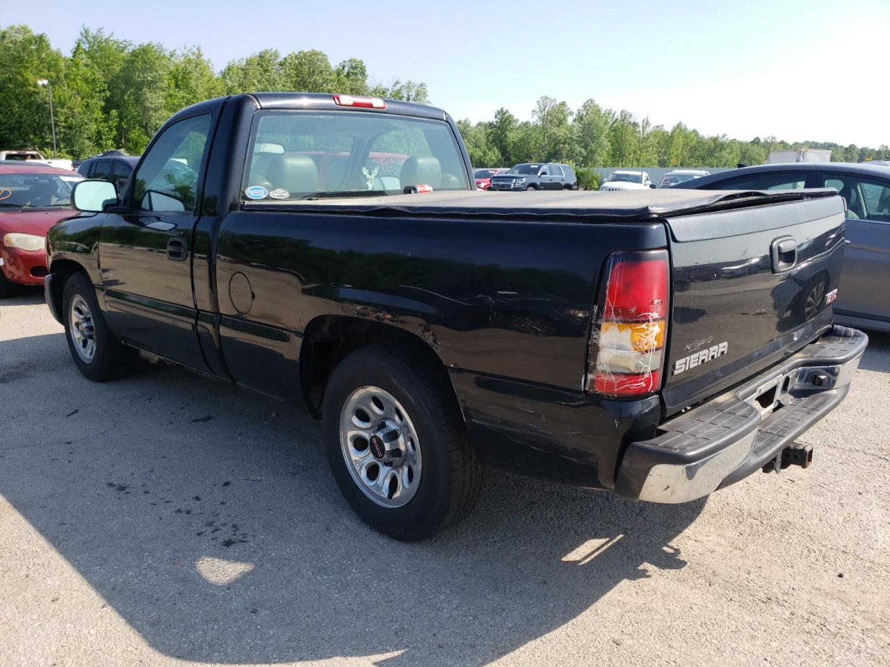 Photo 3 from auction – 2005 GMC NEW SIERRA with VIN 1GTEC14V25Z246396