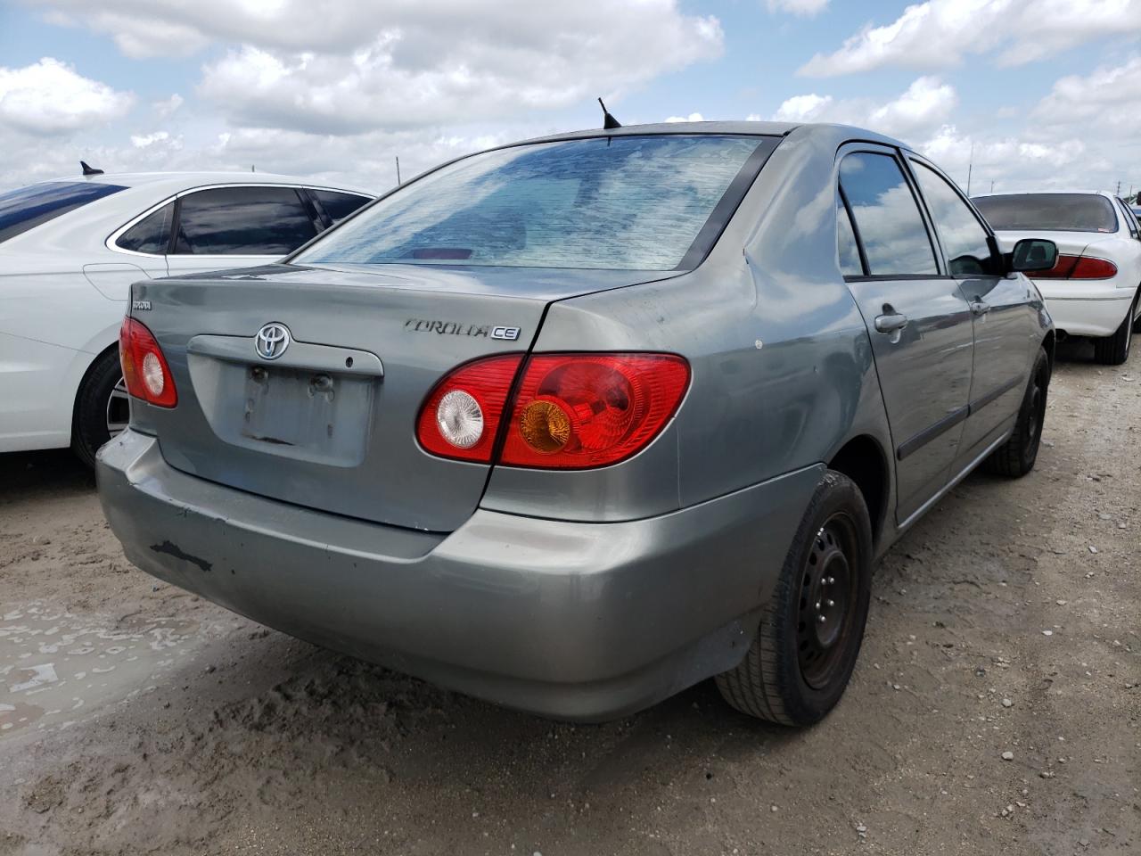 Photo 4 from auction – 2004 TOYOTA COROLLA CE with VIN 2T1BR32E34C226585