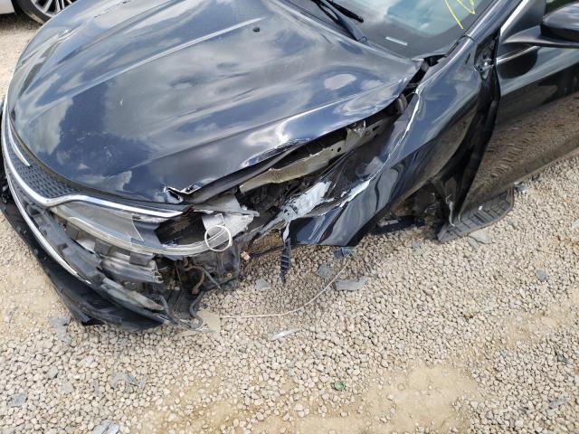 Photo 9 from auction – 2015 CHRYSLER 200 LIMITE with VIN 1C3CCCAB4FN675100