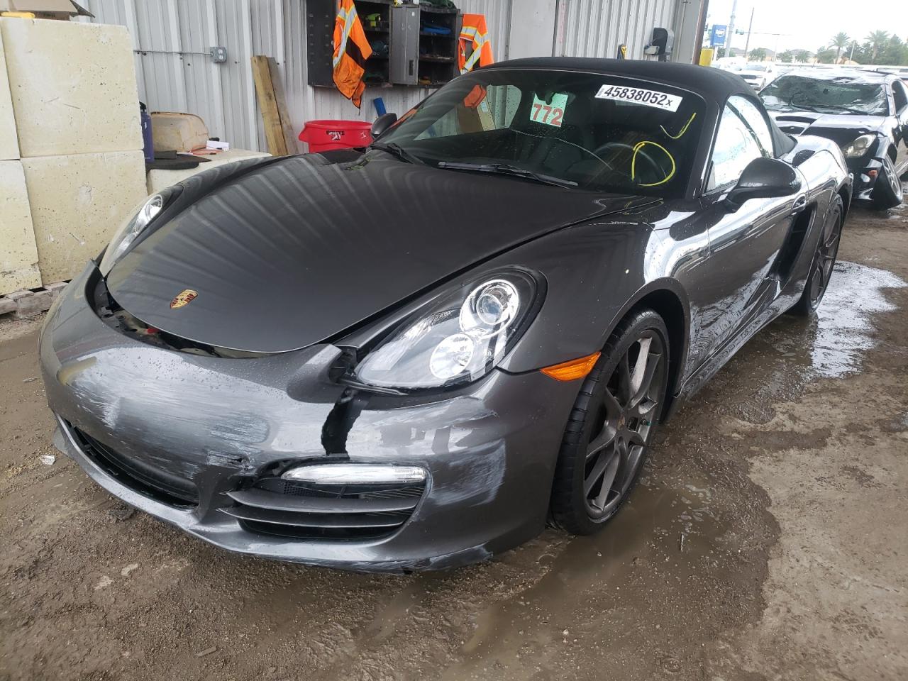 Photo 2 from auction – 2013 PORSCHE BOXSTER with VIN WP0CA2A83DS112747