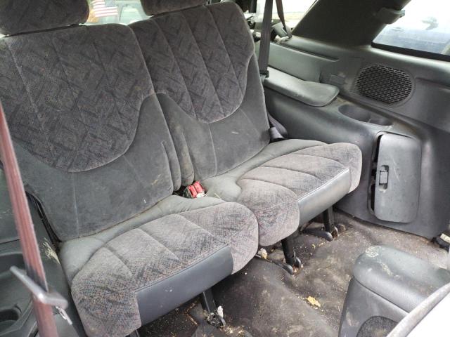 Photo 6 from auction – 2000 GMC JIMMY with VIN 1GKCT18W2YK238245