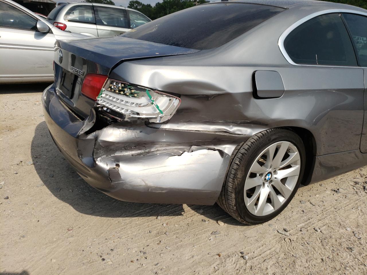 Photo 9 from auction – 2013 BMW 328 I with VIN WBAKE3C51DE772015