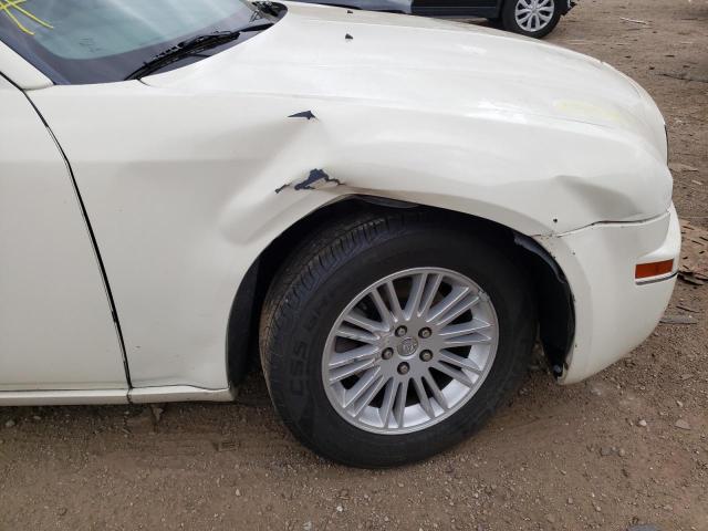 Photo 9 from auction – 2010 CHRYSLER 300 TOURIN with VIN 2C3CA4CD0AH284697
