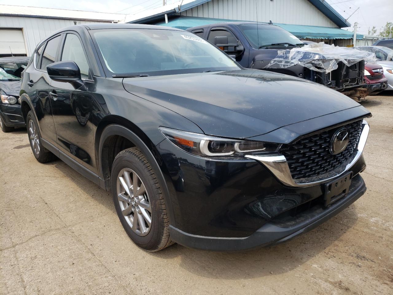 MAZDA CX-5 2022 with VIN JM3KFBBMXN0526881 - Photo from auction