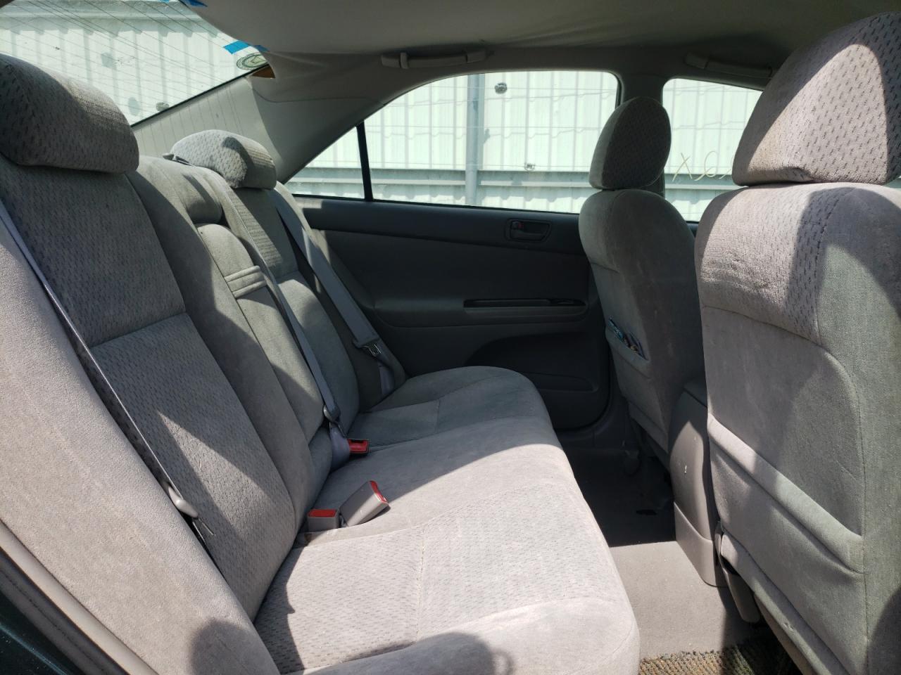 Photo 6 from auction – 2003 TOYOTA CAMRY LE with VIN 4T1BE32K13U239737