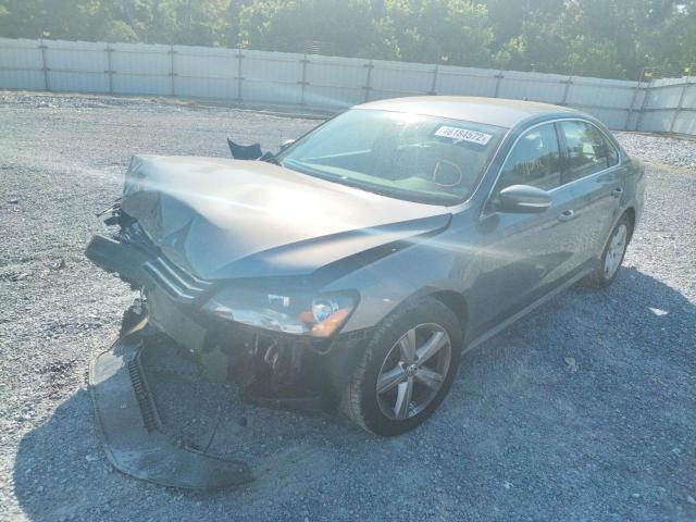 Photo 2 from auction – 2015 VOLKSWAGEN PASSAT S with VIN 1VWAT7A37FC123022
