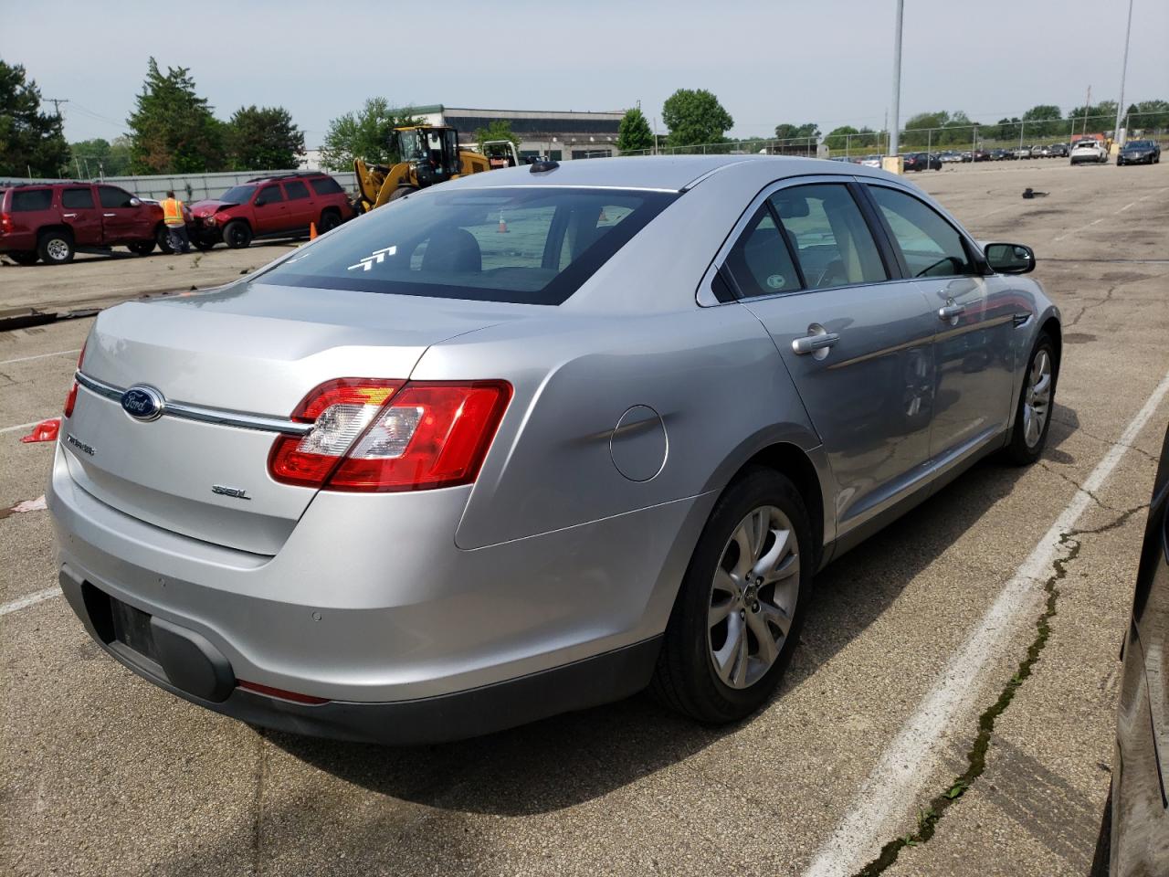 Photo 4 from auction – 2012 FORD TAURUS SEL with VIN 1FAHP2EW9CG103264