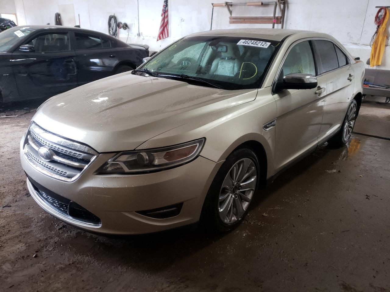 Photo 2 from auction – 2010 FORD TAURUS LIM with VIN 1FAHP2FW2AG119835