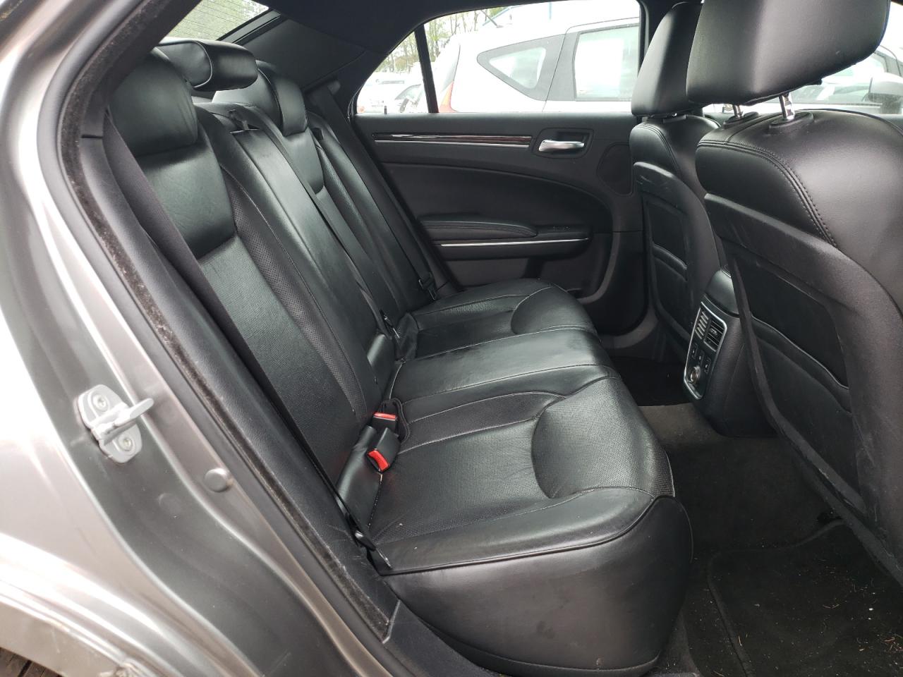 Photo 6 from auction – 2011 CHRYSLER 300C with VIN 2C3CA6CT4BH522944