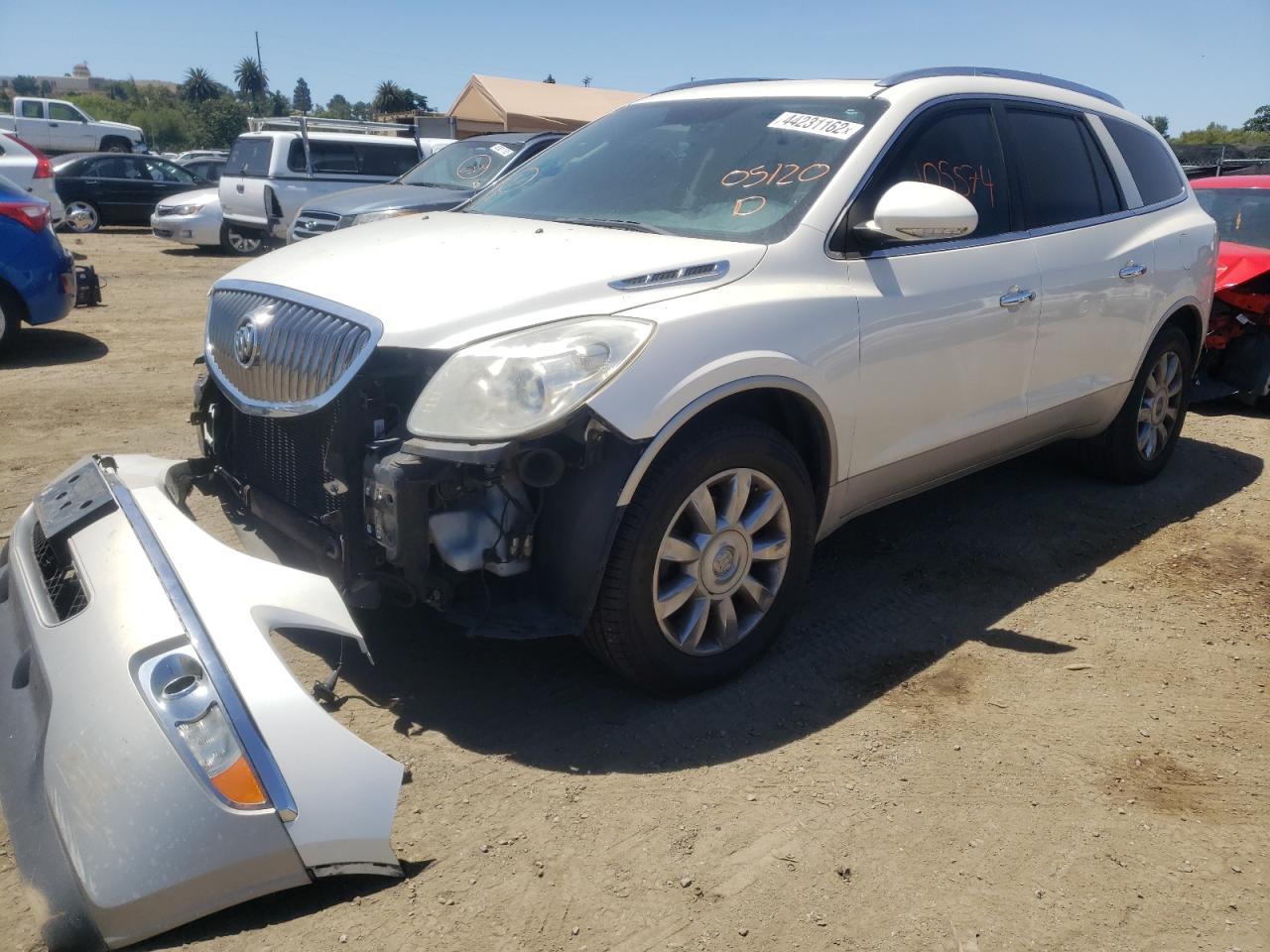 Photo 2 from auction – 2011 BUICK ENCLAVE CX with VIN 5GAKRCED1BJ377057