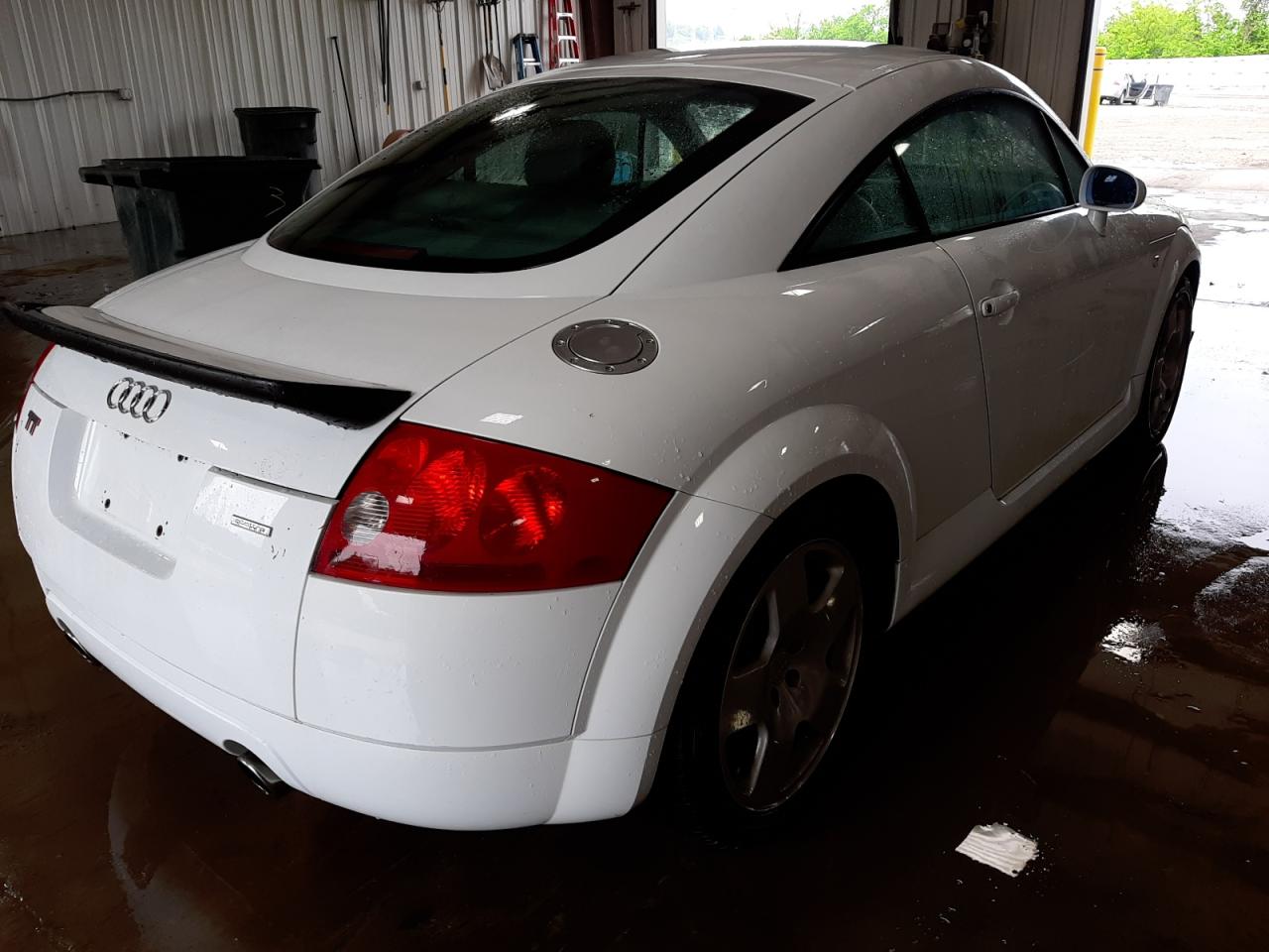 Photo 4 from auction – 2002 AUDI TT QUATTRO with VIN TRUWT28N921011711
