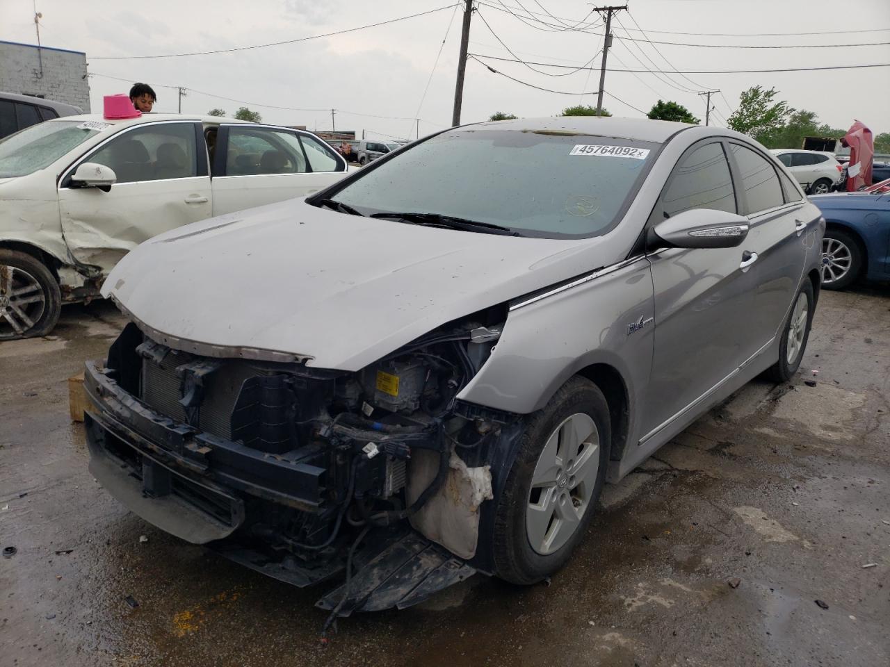Photo 2 from auction – 2012 HYUNDAI SONATA HYB with VIN KMHEC4A45CA040932
