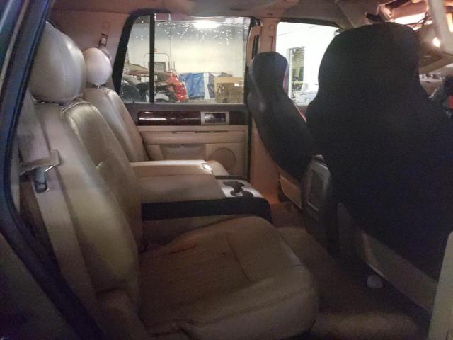Photo 6 from auction – 2004 LINCOLN NAVIGATOR with VIN 5LMFU28R74LJ31873
