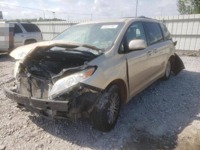 Photo 2 from auction – 2011 TOYOTA SIENNA XLE with VIN 5TDYK3DC4BS065758