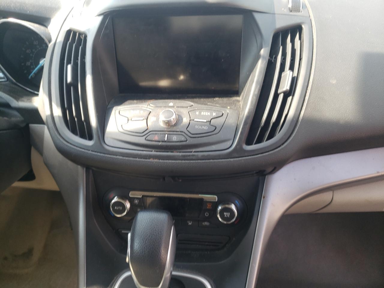 Photo 9 from auction – 2014 FORD ESCAPE SE with VIN 1FMCU0GX7EUB27389