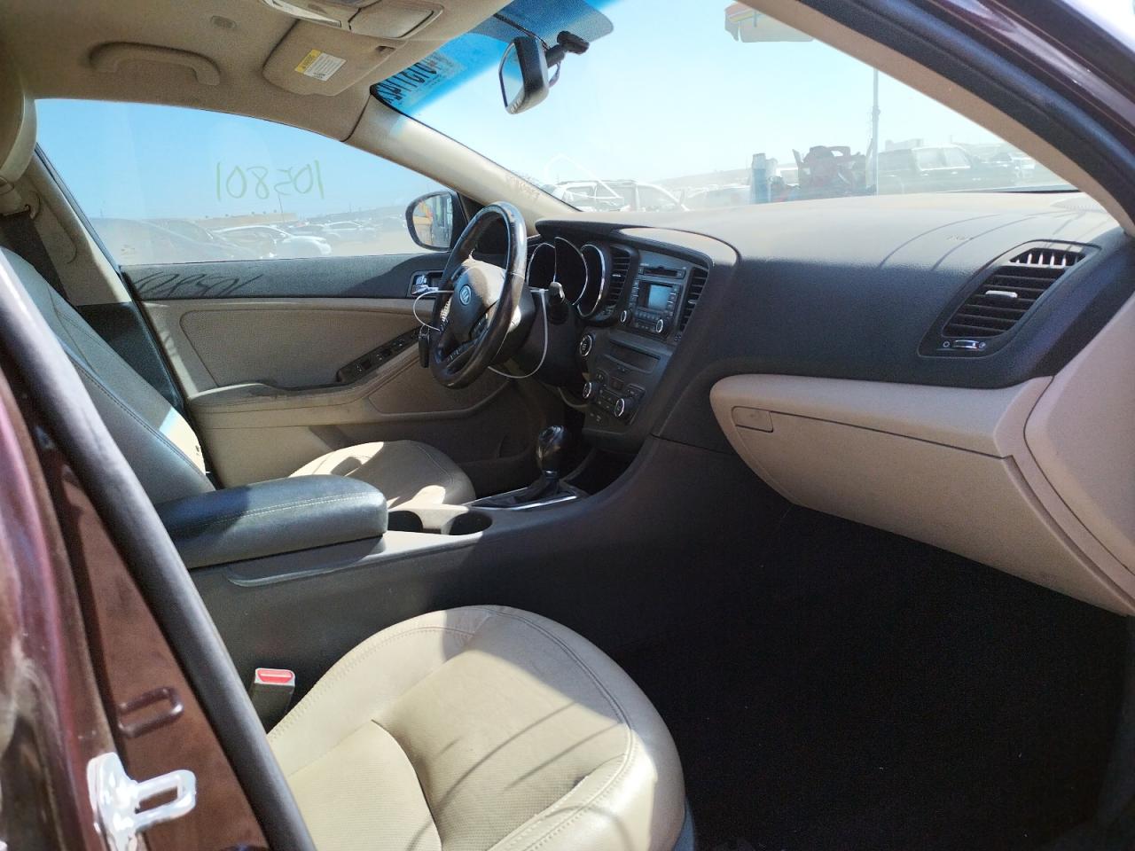 Photo 5 from auction – 2012 KIA OPTIMA EX with VIN 5XXGN4A76CG049693