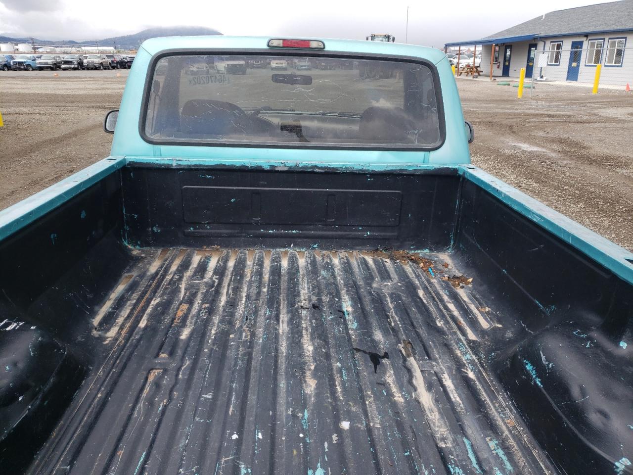 Photo 6 from auction – 1994 FORD F150 with VIN 1FTEF14N6RLA50087