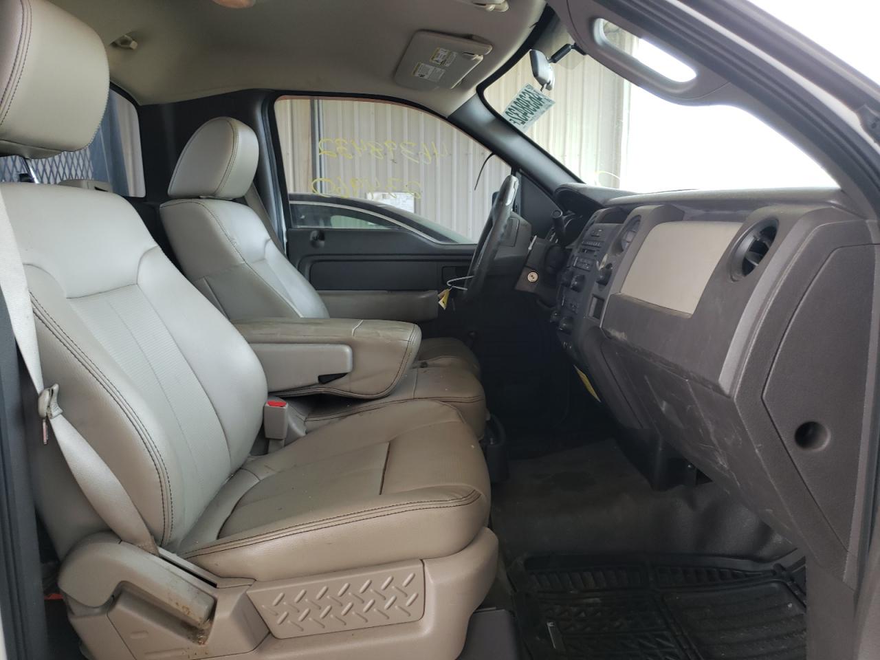 Photo 5 from auction – 2009 FORD F150 with VIN 1FTRF12W49KB84731