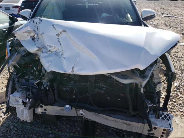 Photo 7 from auction – 2017 TOYOTA HIGHLANDER with VIN 5TDDGRFH3HS036630