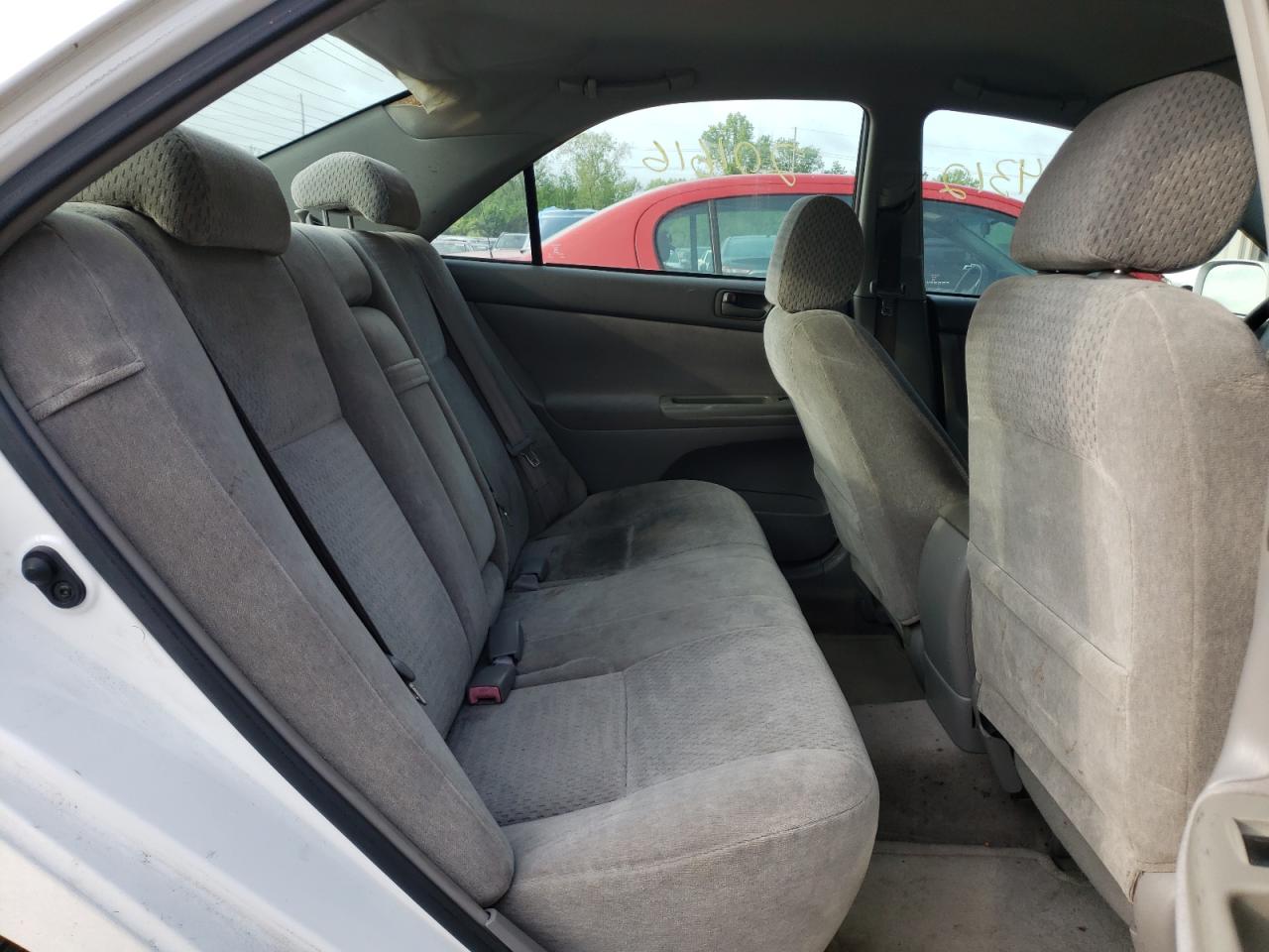 Photo 6 from auction – 2002 TOYOTA CAMRY LE with VIN 4T1BE32K22U065594