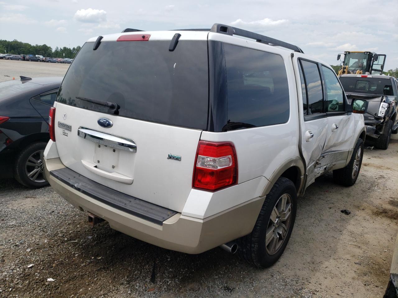 Photo 4 from auction – 2010 FORD EXPEDITION with VIN 1FMJU1J56AEA76508