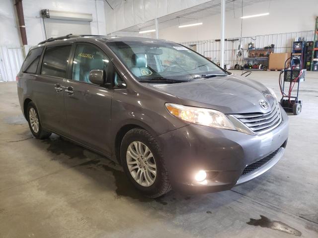 TOYOTA SIENNA XLE 2011 with VIN 5TDYK3DC6BS023527 - Photo from auction