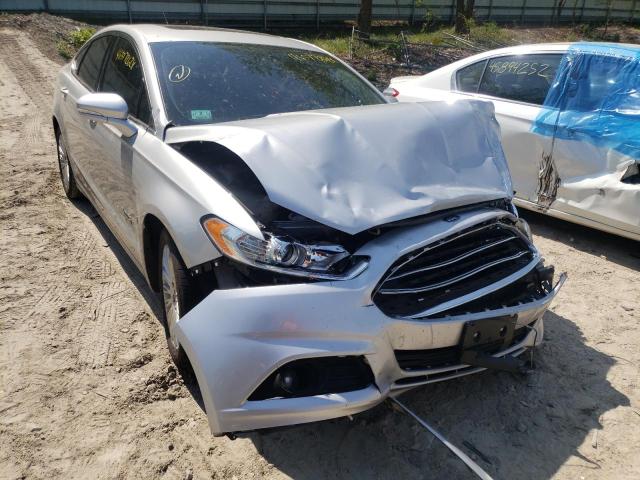 FORD FUSION SE 2016 with VIN 3FA6P0PU8GR363130 - Photo from auction