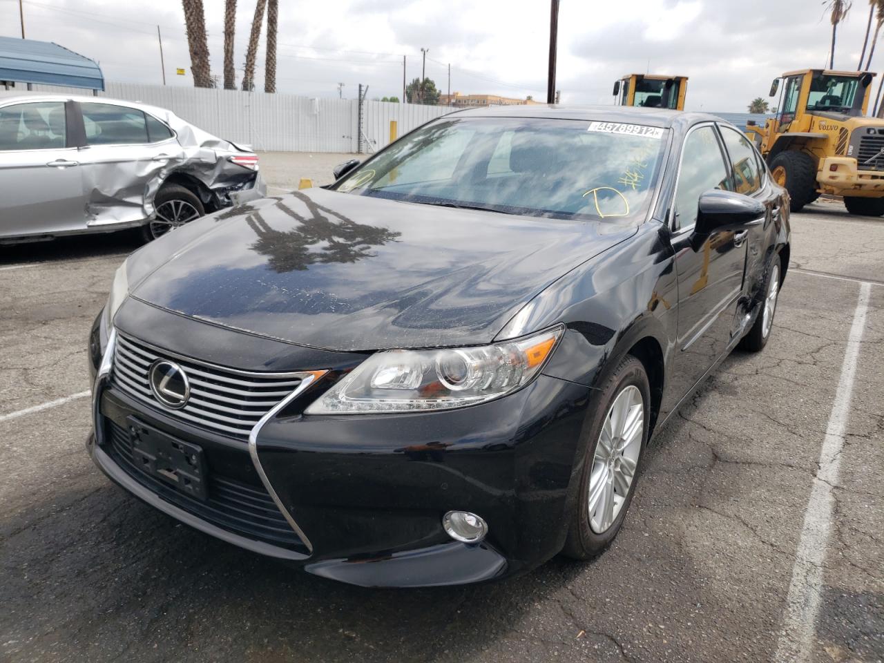 Photo 2 from auction – 2013 LEXUS ES 350 with VIN JTHBK1GGXD2045354