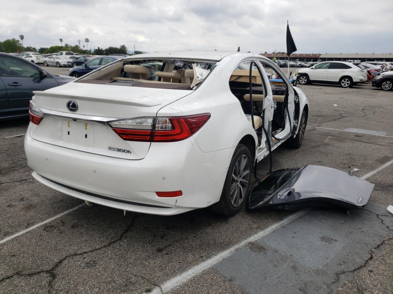 Photo 4 from auction – 2018 LEXUS ES 300H with VIN JTHBW1GG5J2186235