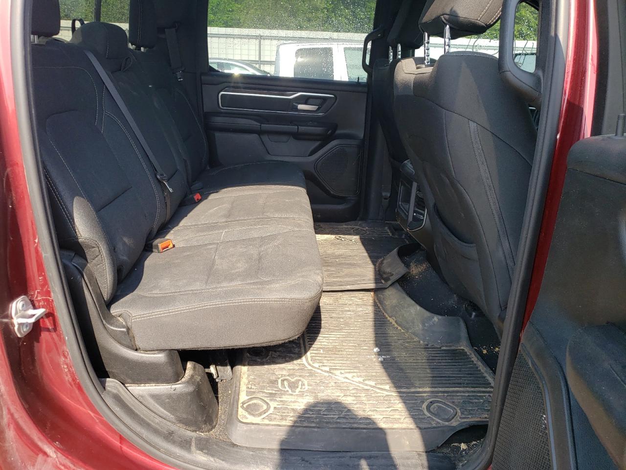 Photo 6 from auction – 2019 RAM 1500 BIG H with VIN 1C6SRFFT3KN644589