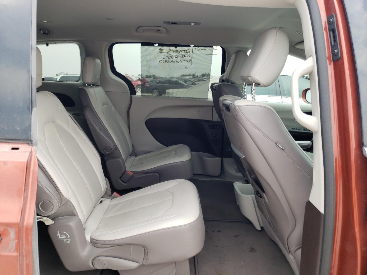 صورة رقم 6 من المزاد - 2018 CHRYSLER PACIFICA T مع VIN 2C4RC1EG8JR315906