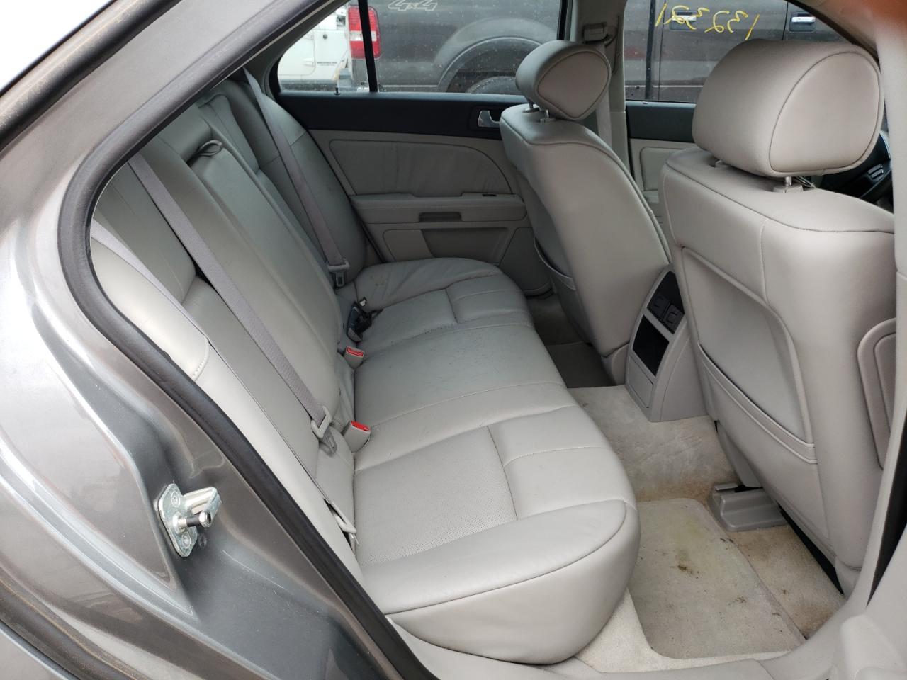 Photo 6 from auction – 2006 CADILLAC STS with VIN 1G6DW677360113815