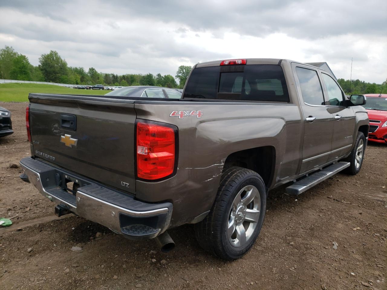 Photo 17 from auction – 2015 CHEVROLET SILVERADO with VIN 3GCUKSEJ8FG394814