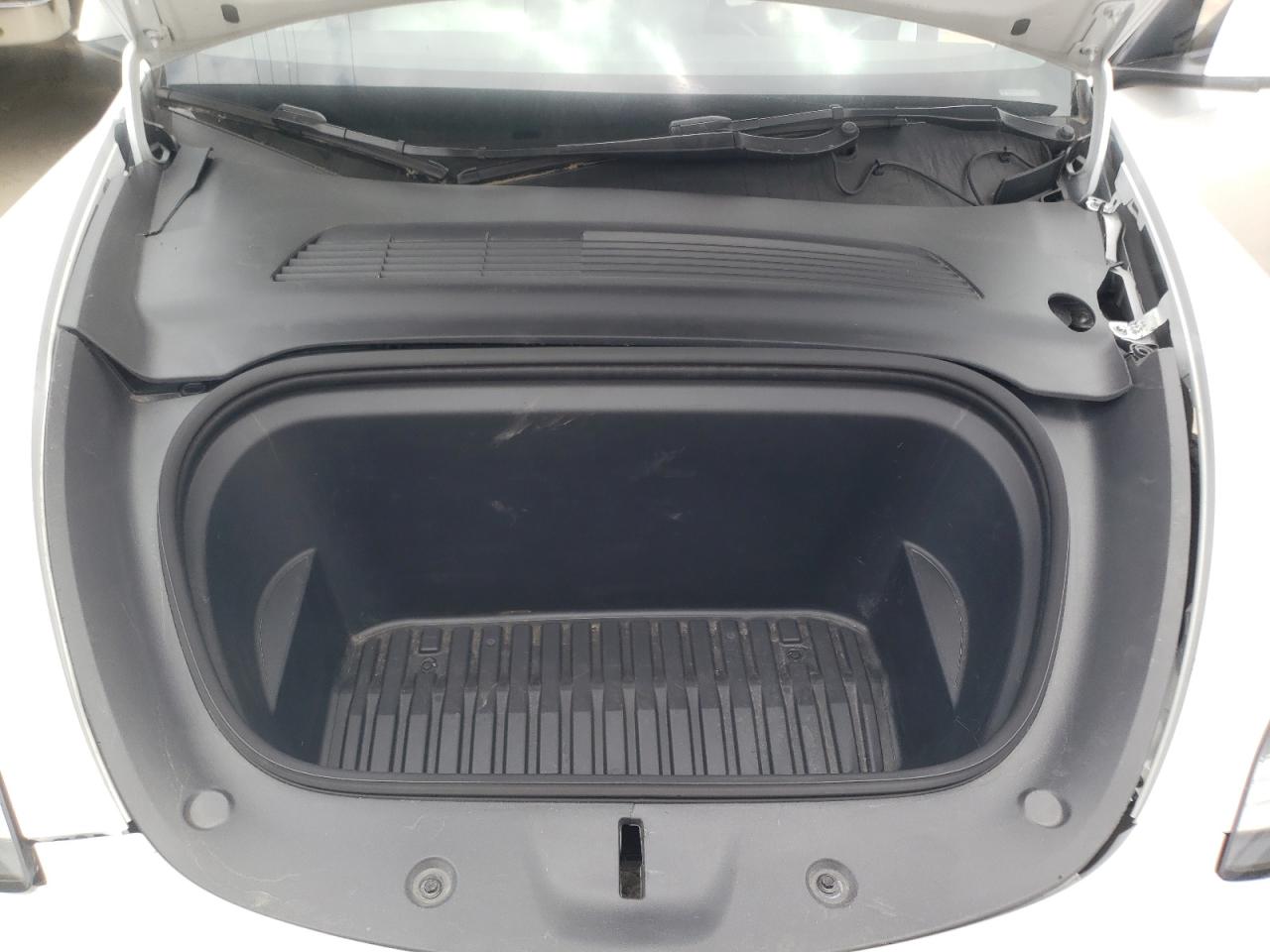 Photo 7 from auction – 2021 TESLA MODEL Y with VIN 5YJYGDED2MF110489