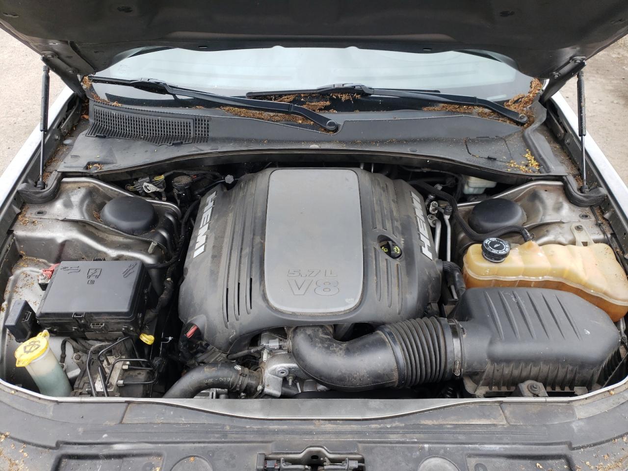 Photo 7 from auction – 2011 CHRYSLER 300C with VIN 2C3CA6CT4BH522944