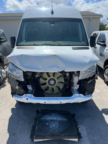 Photo 9 from auction – 2019 MERCEDES-BENZ SPRINTER 2 with VIN WD4PF1CD8KP167921