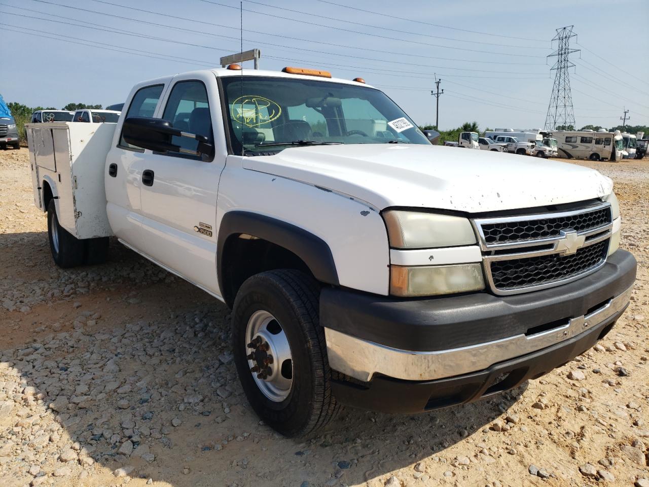 CHEVROLET SILVERADO 2006 with VIN 1GBJK33D26F139085 - Photo from auction