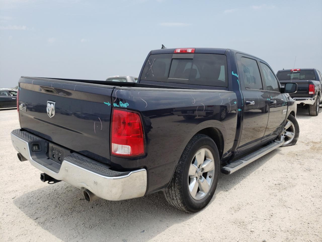 Photo 4 from auction – 2016 RAM 1500 SLT with VIN 1C6RR6LT6GS119201