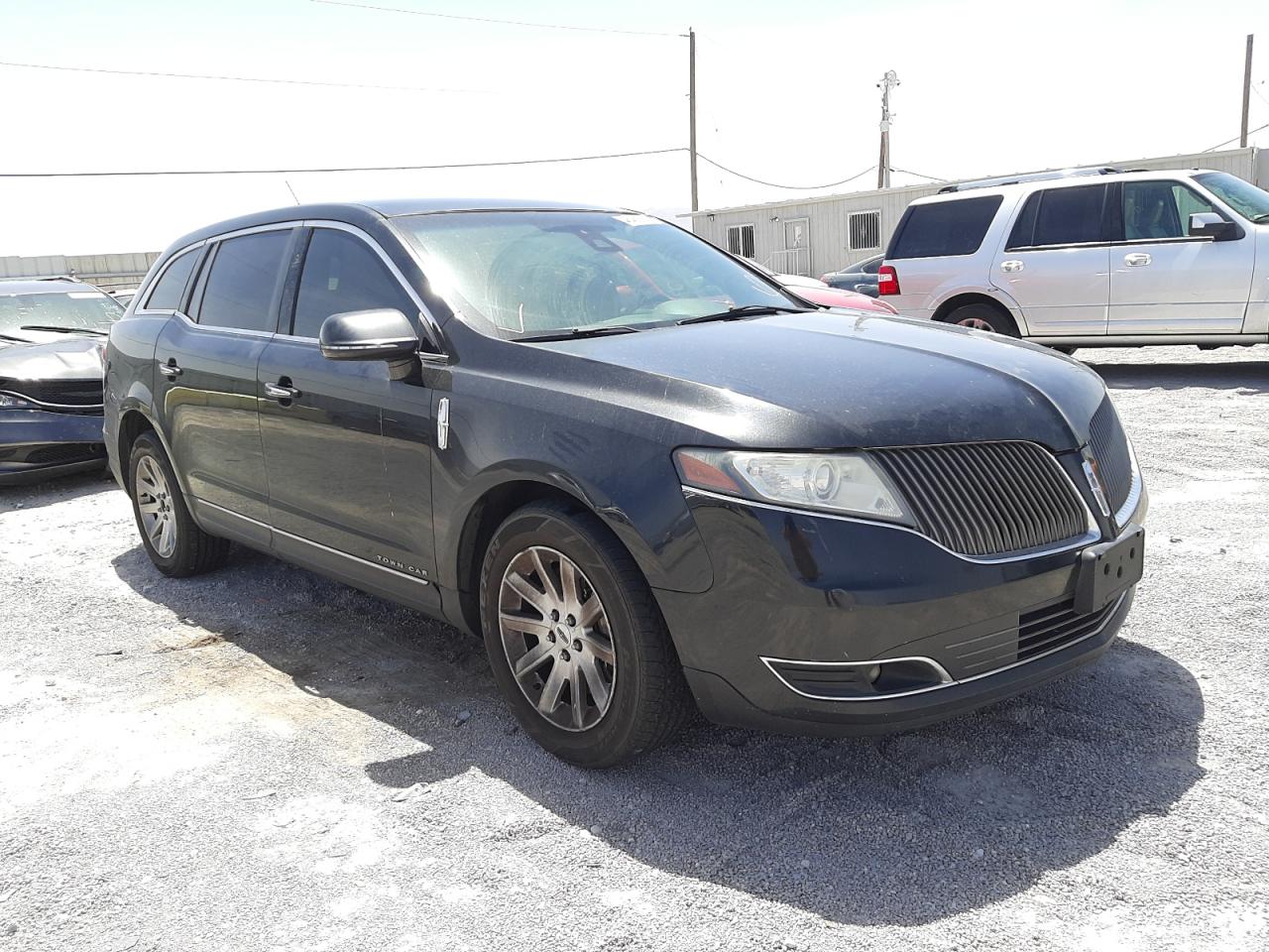 LINCOLN MKT 2013 with VIN 2LMHJ5NK0DBL51387 - Photo from auction